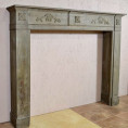 Portal drewniany z marmurem